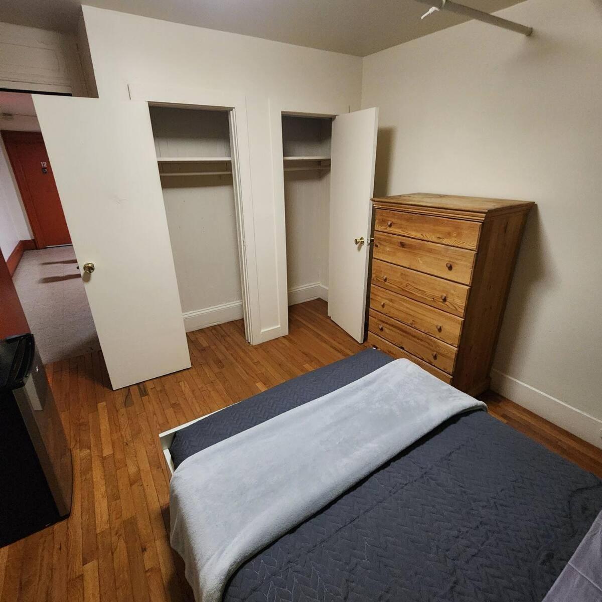 New York City Guest House 2 Екстер'єр фото